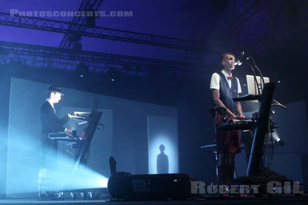 STROMAE - 2011-06-25 - PARIS - Hippodrome de Longchamp - 